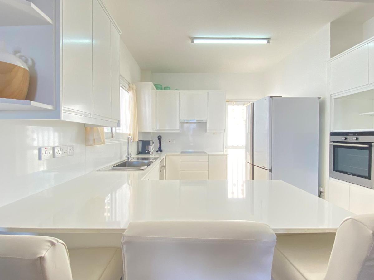 Phaedrus Living: Seaside Luxury Villa Anafi Paralimni Exterior foto