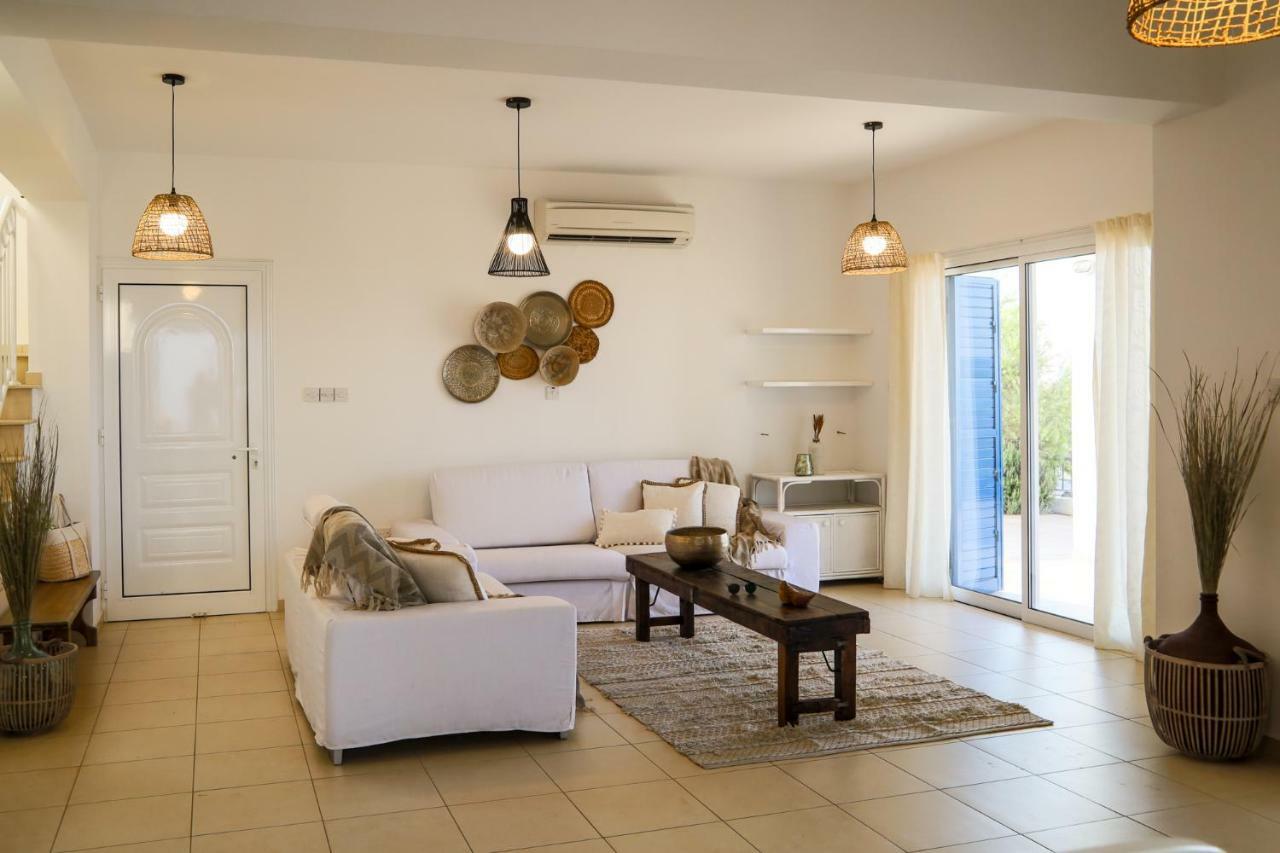 Phaedrus Living: Seaside Luxury Villa Anafi Paralimni Exterior foto